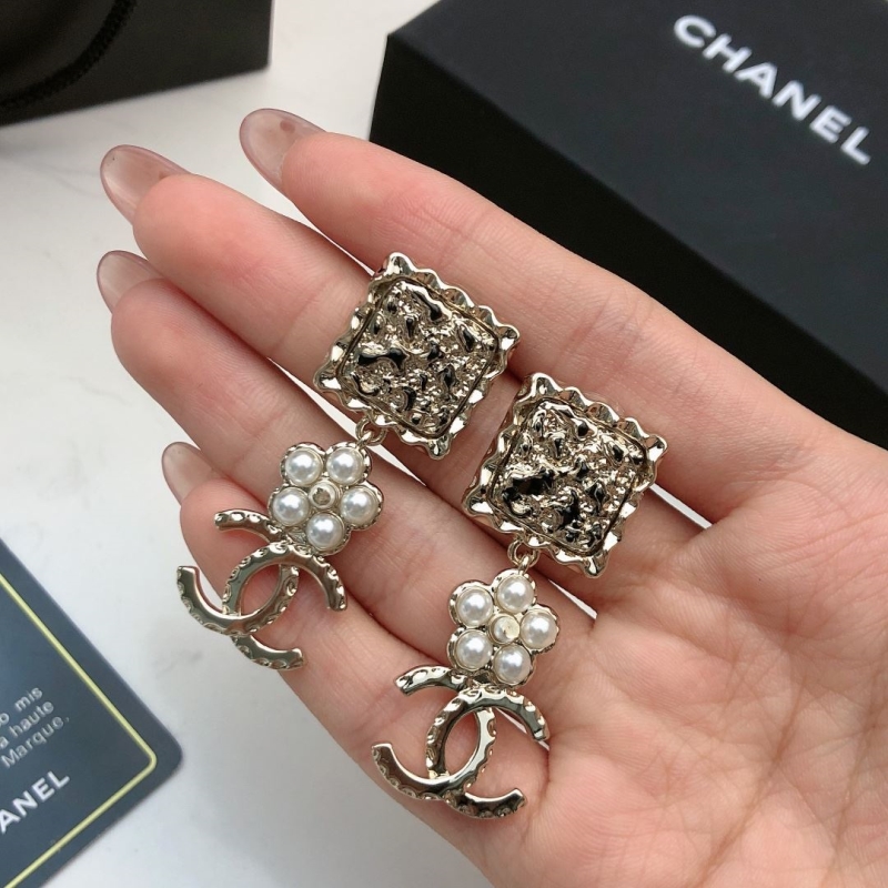 Ch**el earrings